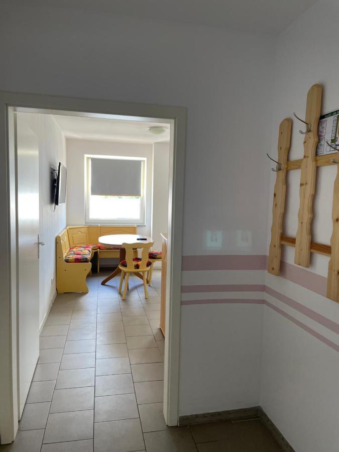 Twt Motel Triptis Exterior photo